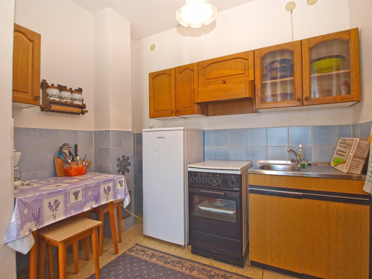 Apartments Franko 1586 Pula Zewnętrze zdjęcie