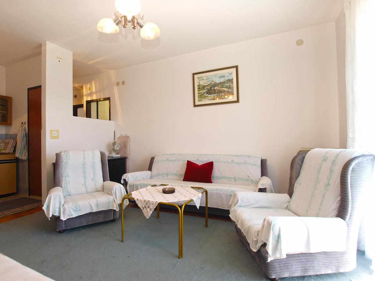 Apartments Franko 1586 Pula Zewnętrze zdjęcie