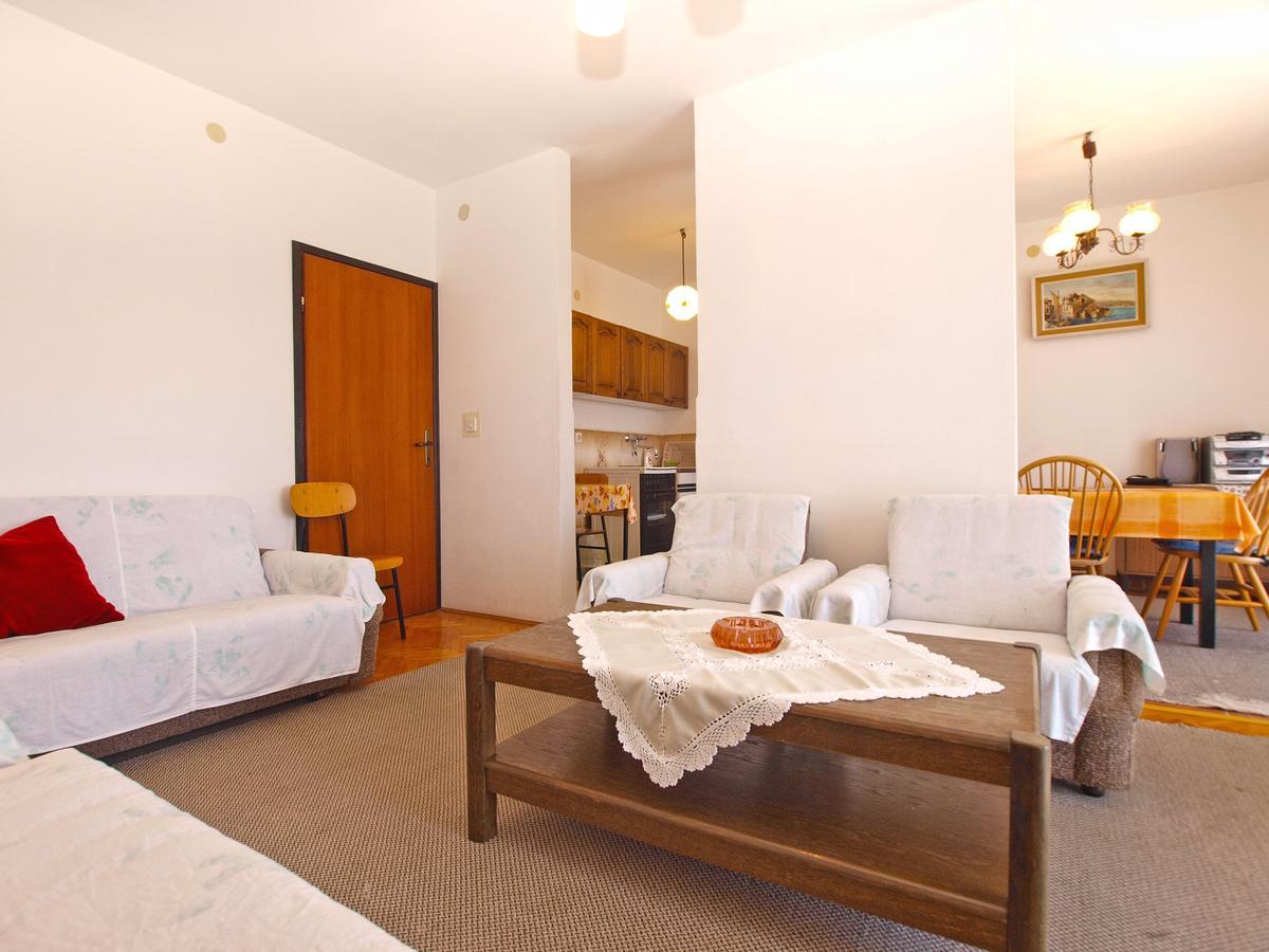 Apartments Franko 1586 Pula Zewnętrze zdjęcie
