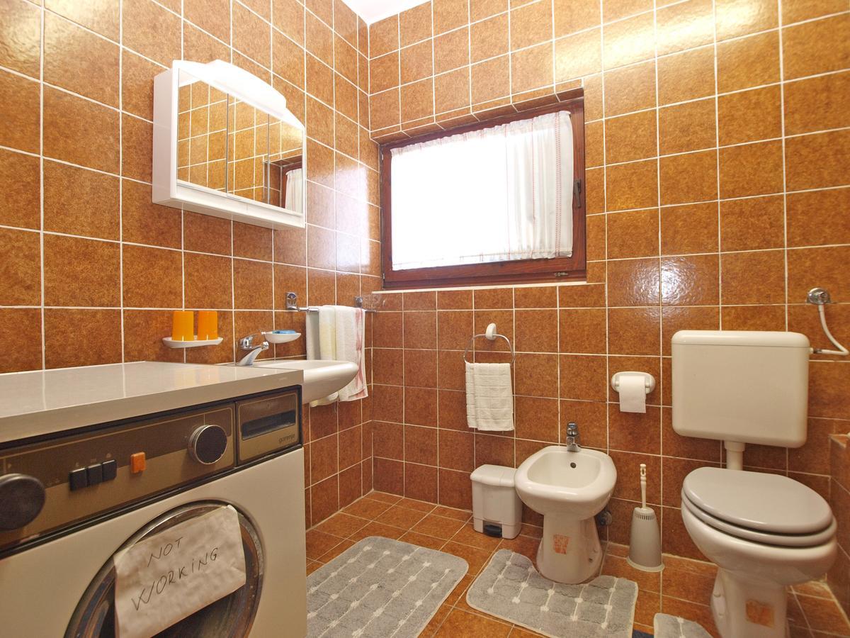 Apartments Franko 1586 Pula Zewnętrze zdjęcie