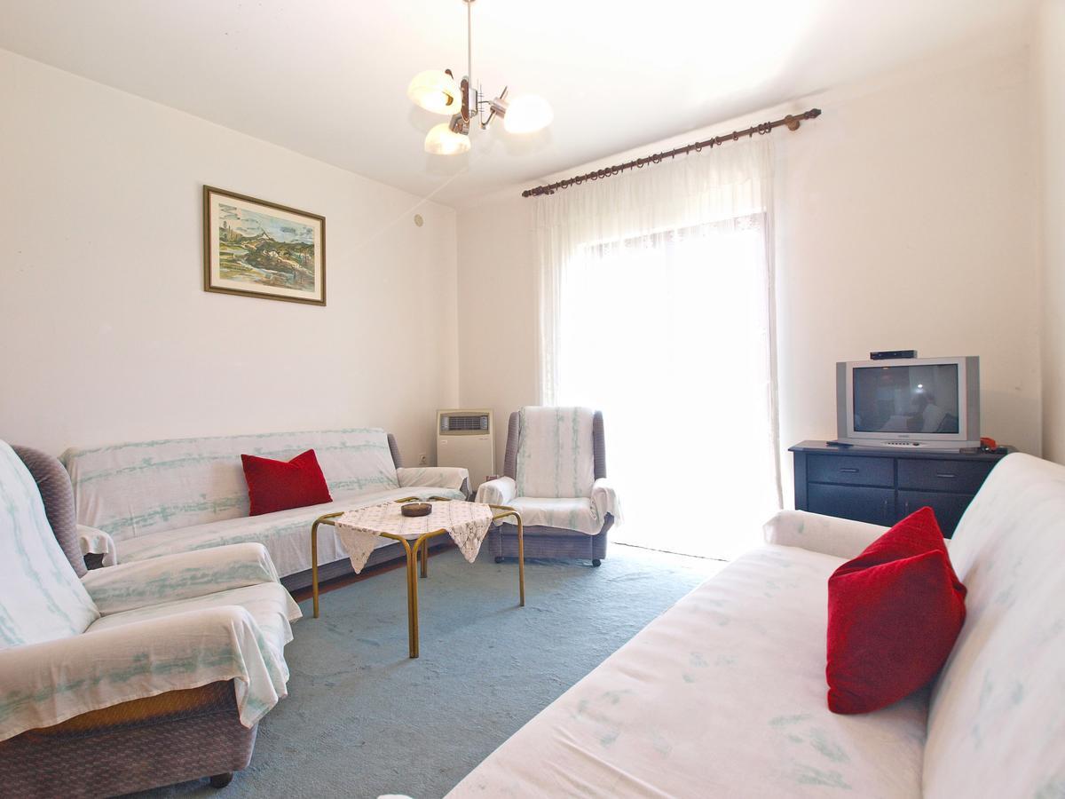 Apartments Franko 1586 Pula Zewnętrze zdjęcie