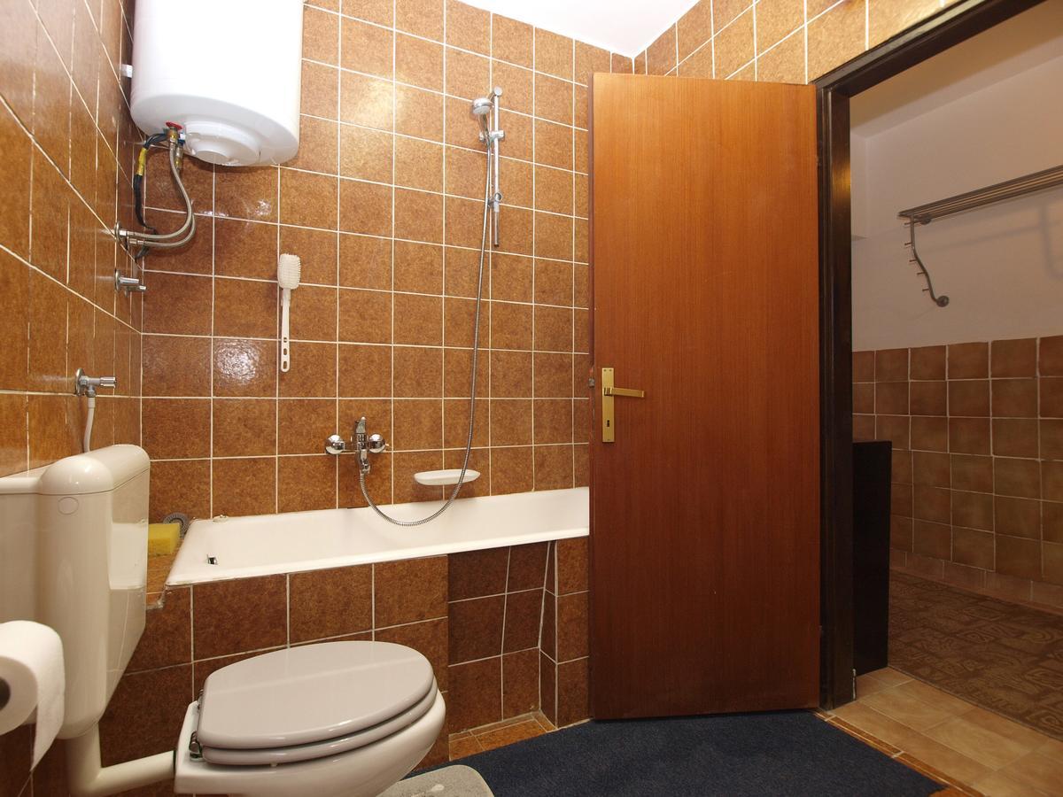 Apartments Franko 1586 Pula Zewnętrze zdjęcie