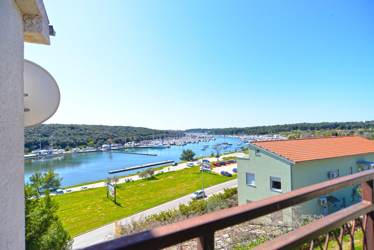 Apartments Franko 1586 Pula Zewnętrze zdjęcie